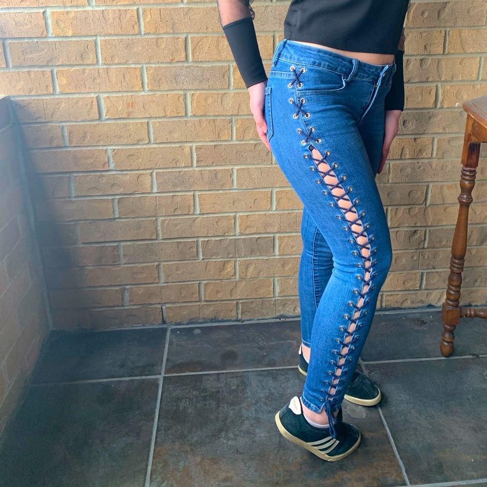 Redial Lace Up Jeans
